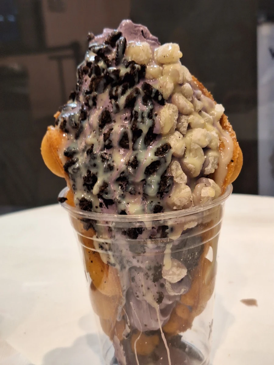 Ube Mochi Bubble Waffle Creation