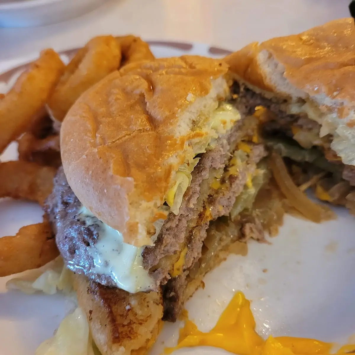 Dilly Burger Combo