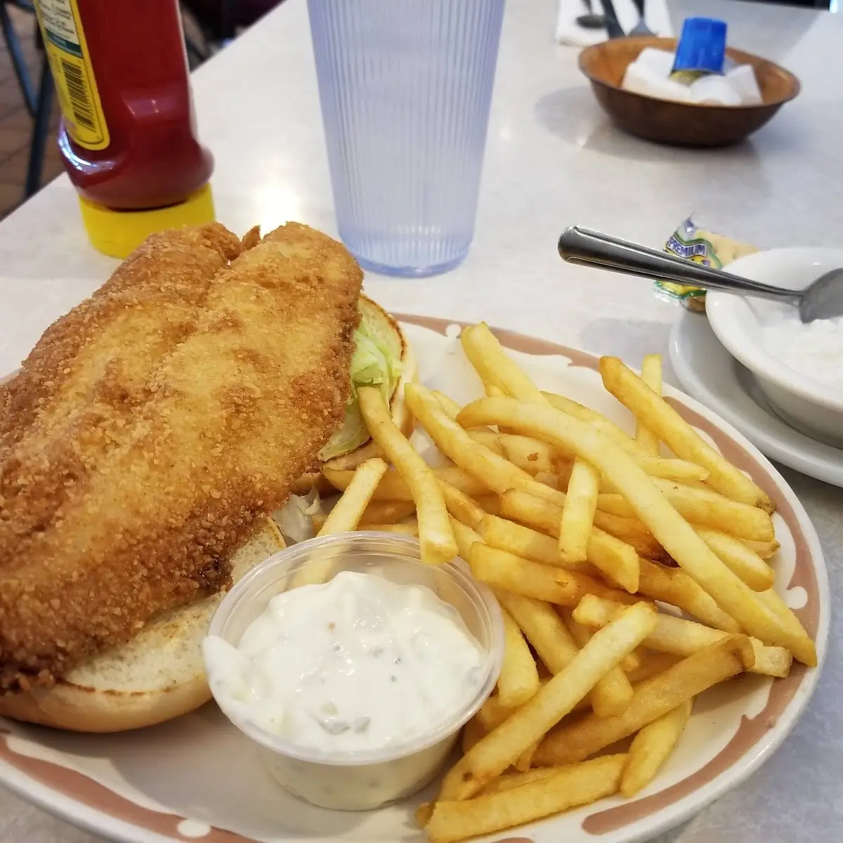 Fish Sandwich Basket