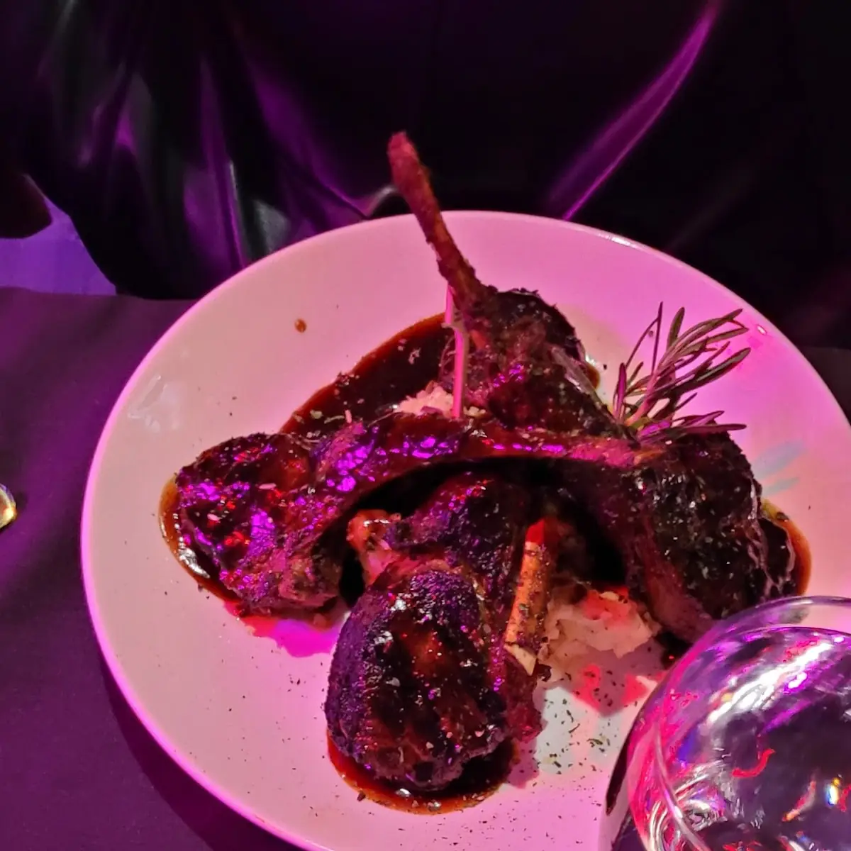 Lamb Chops with Garlic Mashed Potatoes