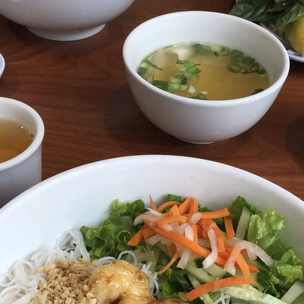 Pho GA Tom