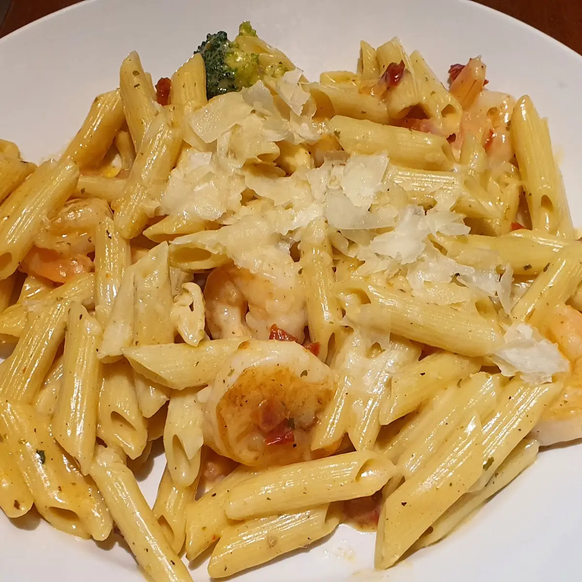Fettuccine Alfredo with Shrimp