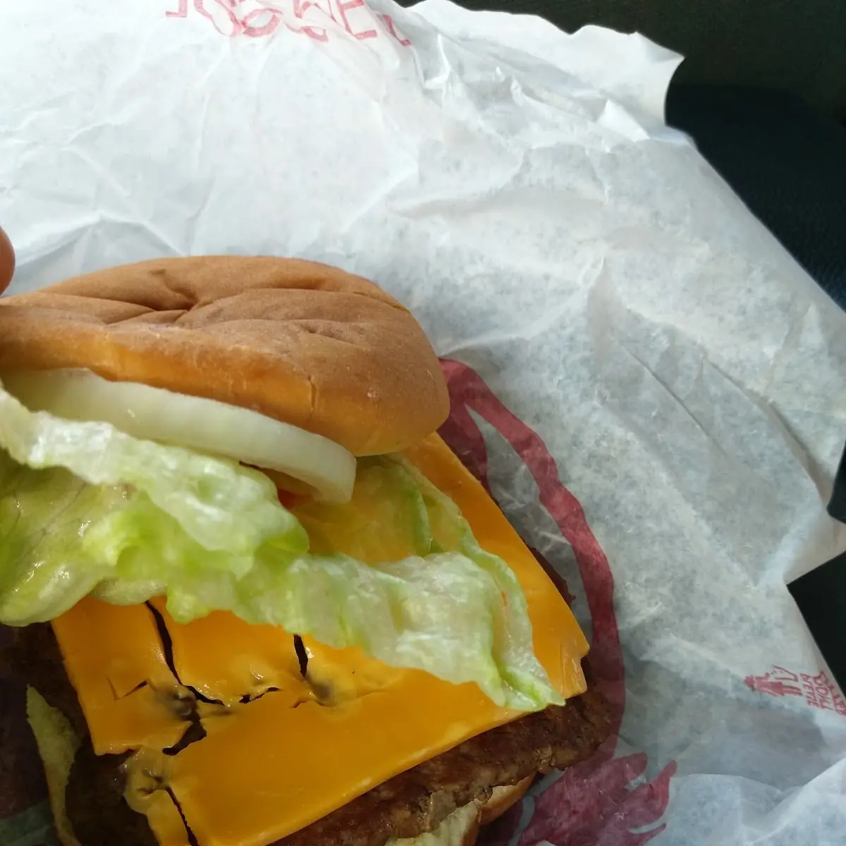 Jr Cheeseburger Deluxe