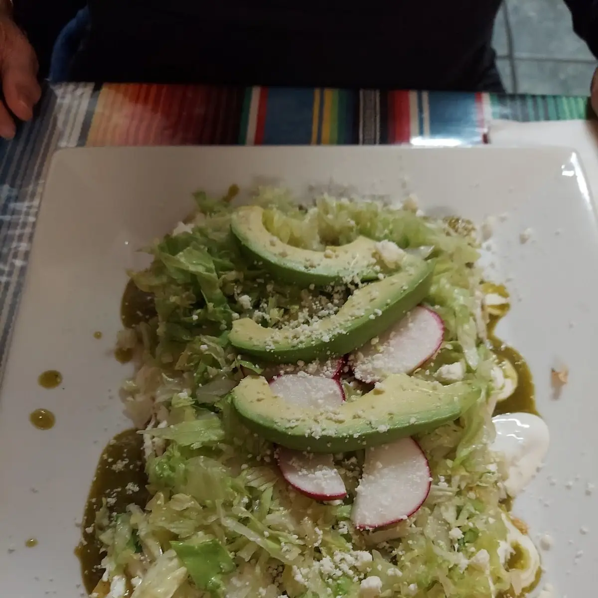 Enchiladas Verdes Rellenas de
