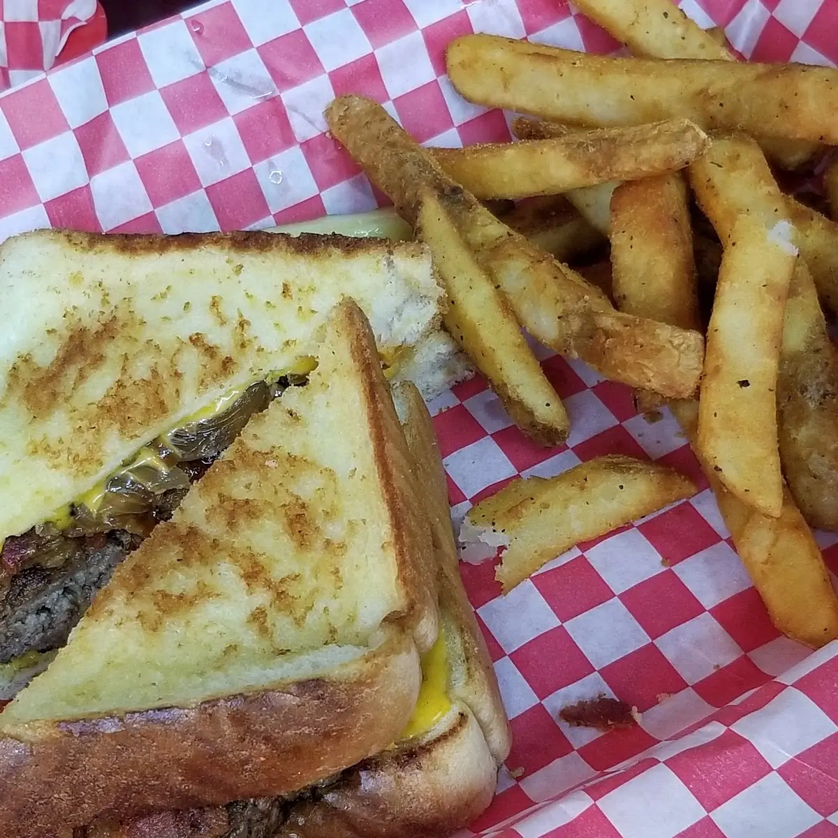 Medium-Rare Patty Melt