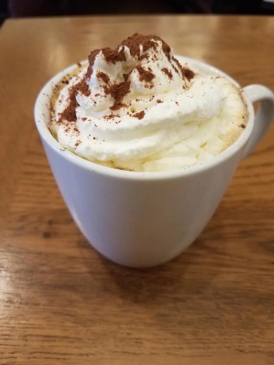 White Chocolate Mocha Extra Whipped Cream
