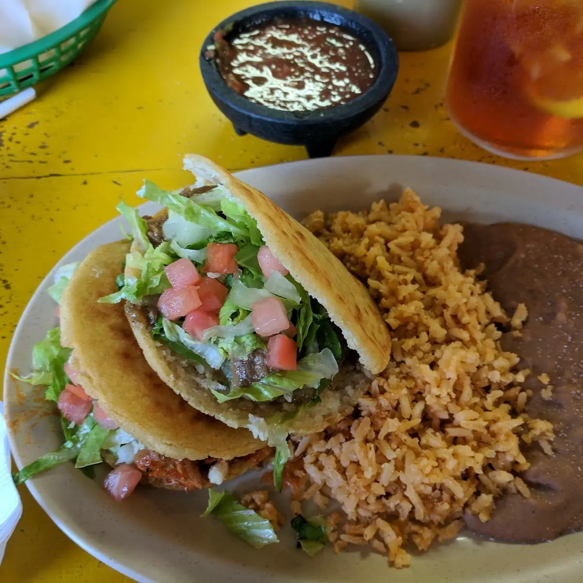 Gordita Plate