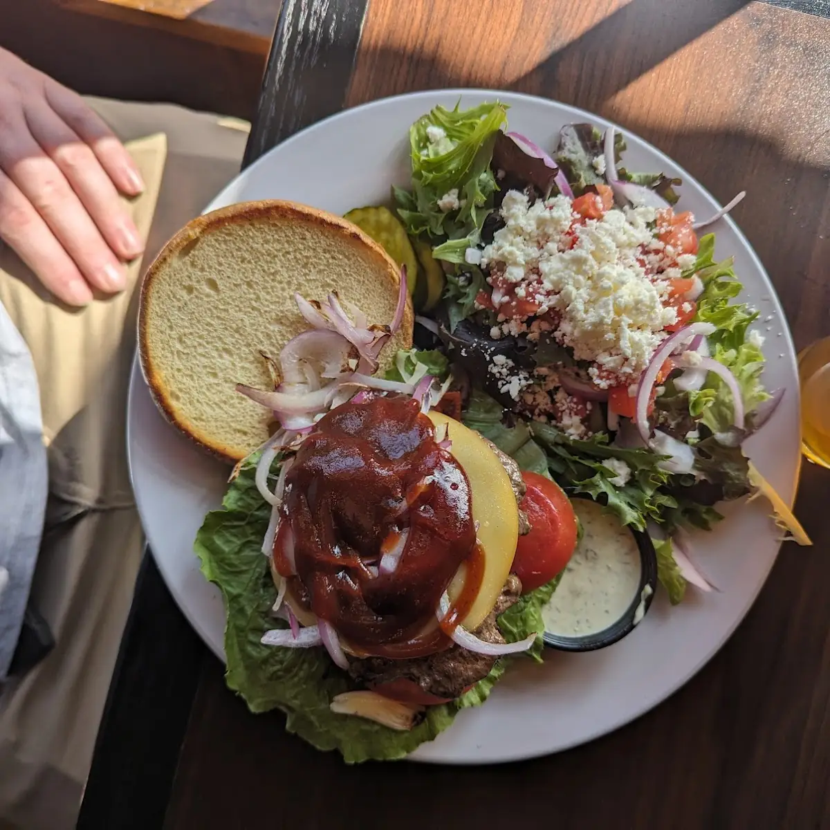 1285 Burger