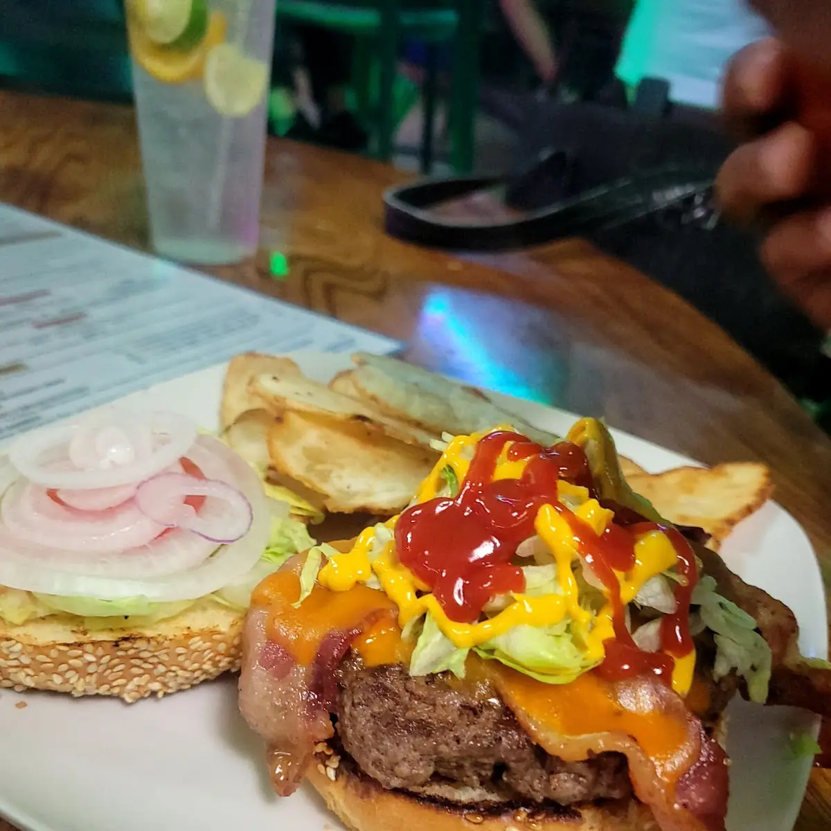 Bacon Cheeseburger