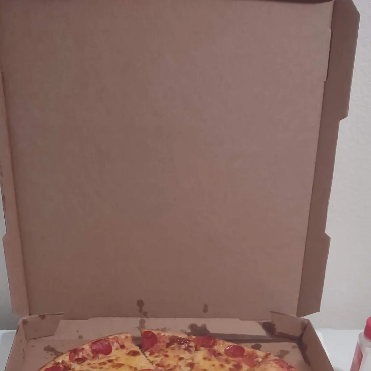 Cream Cheese Sauce Pepperoni and Cheese Pizza