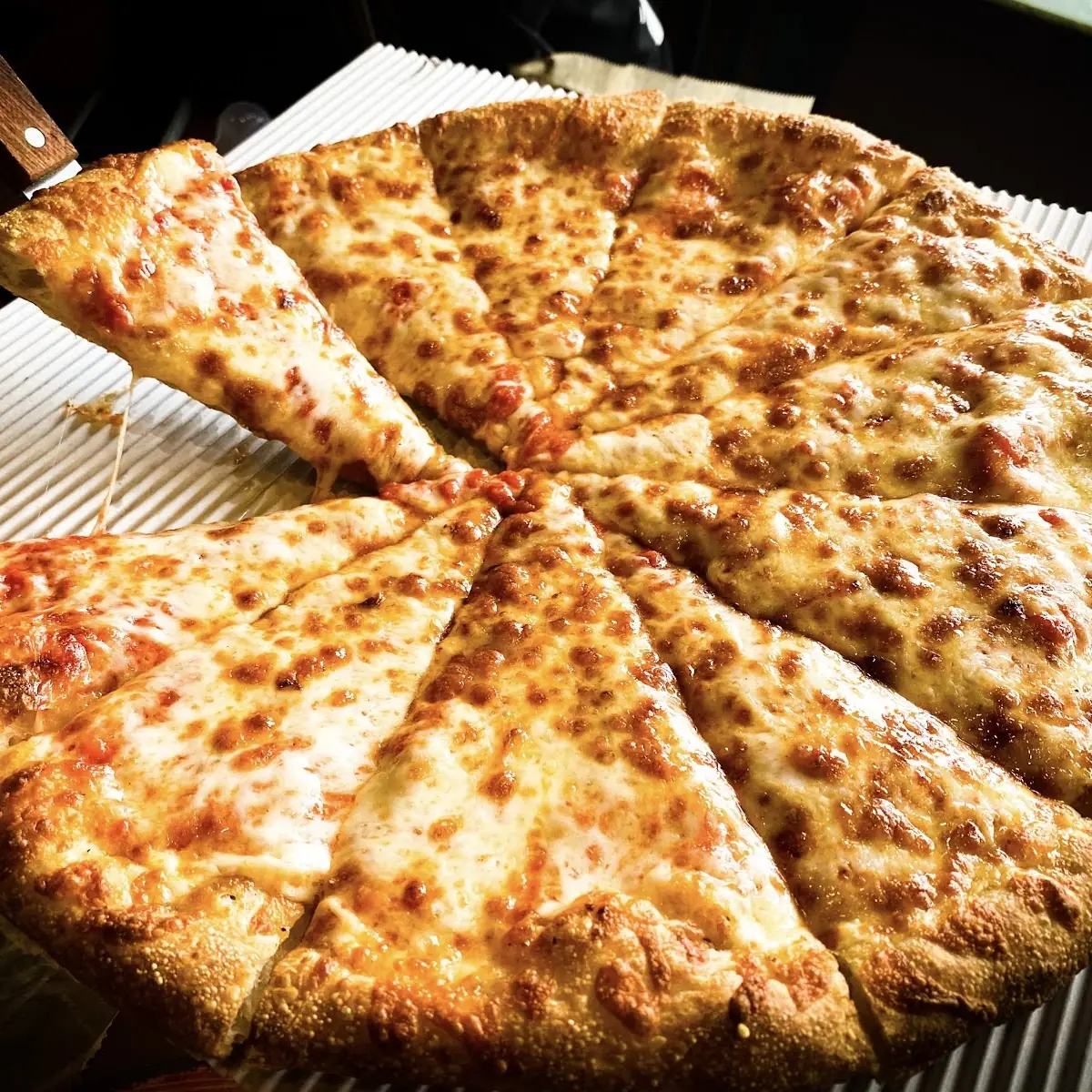XL Cheese Pizza