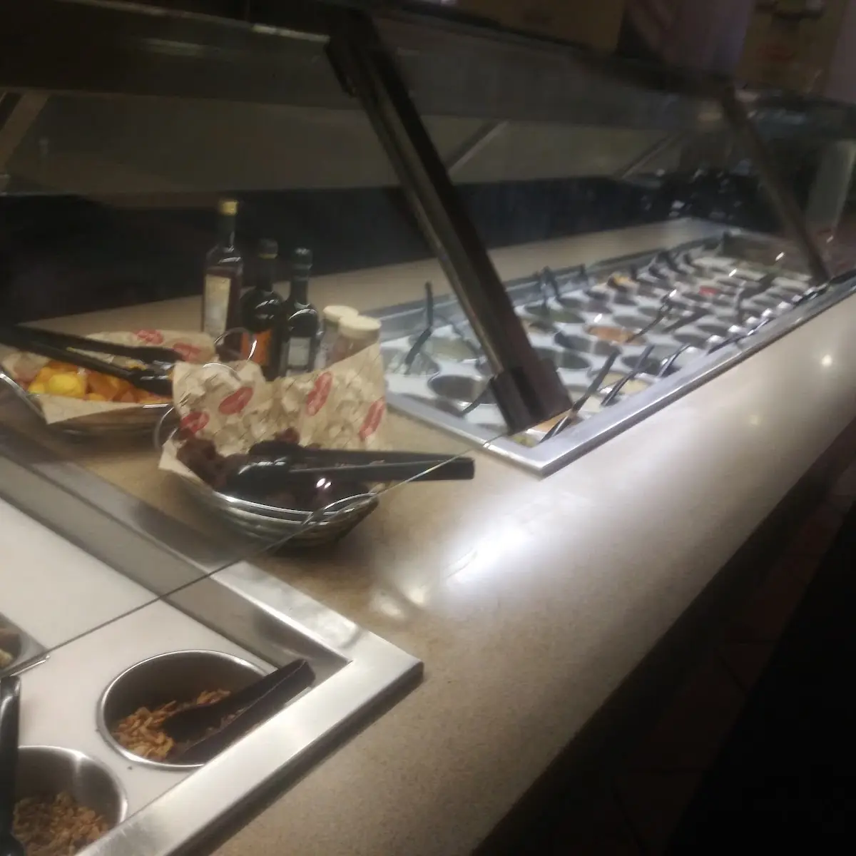 Dine in Salad Bar