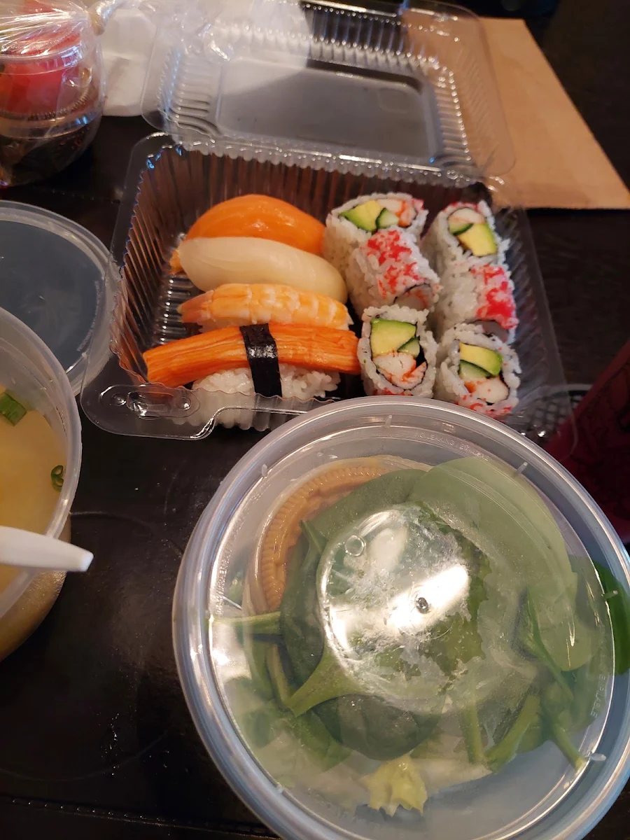 Sushi Rolls, Ten Sushi