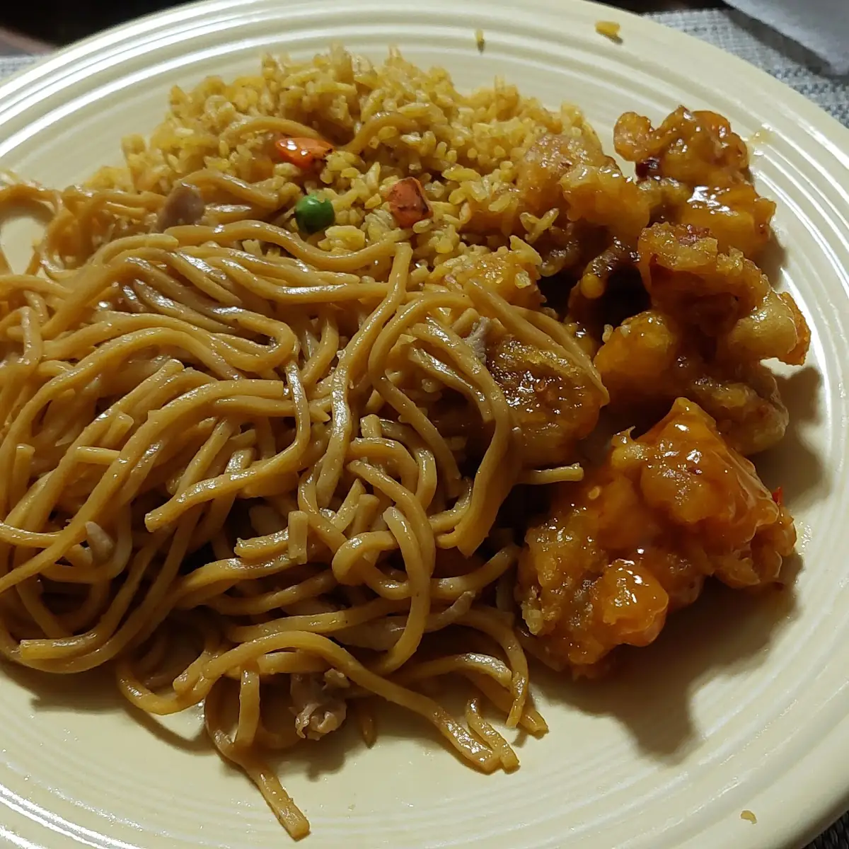 Chicken Lo Mein Combo