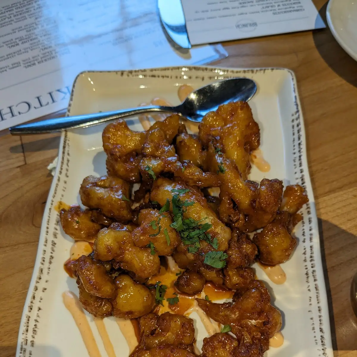 Golden Fried Appetizer with Sauce