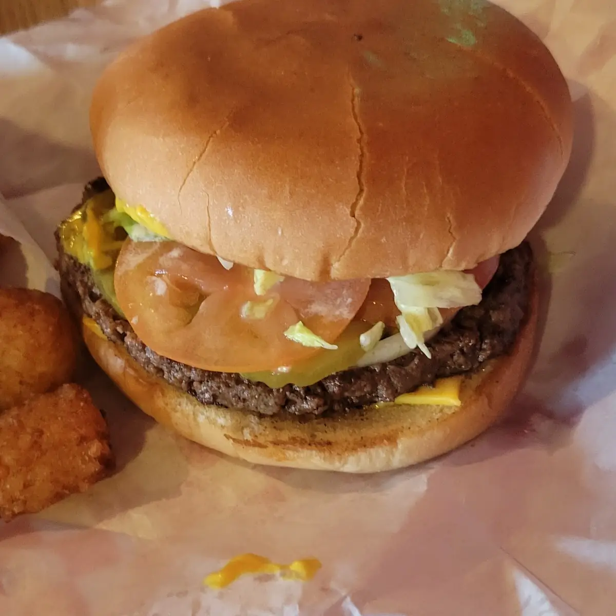 Bacon Hamburger with Tater Tots