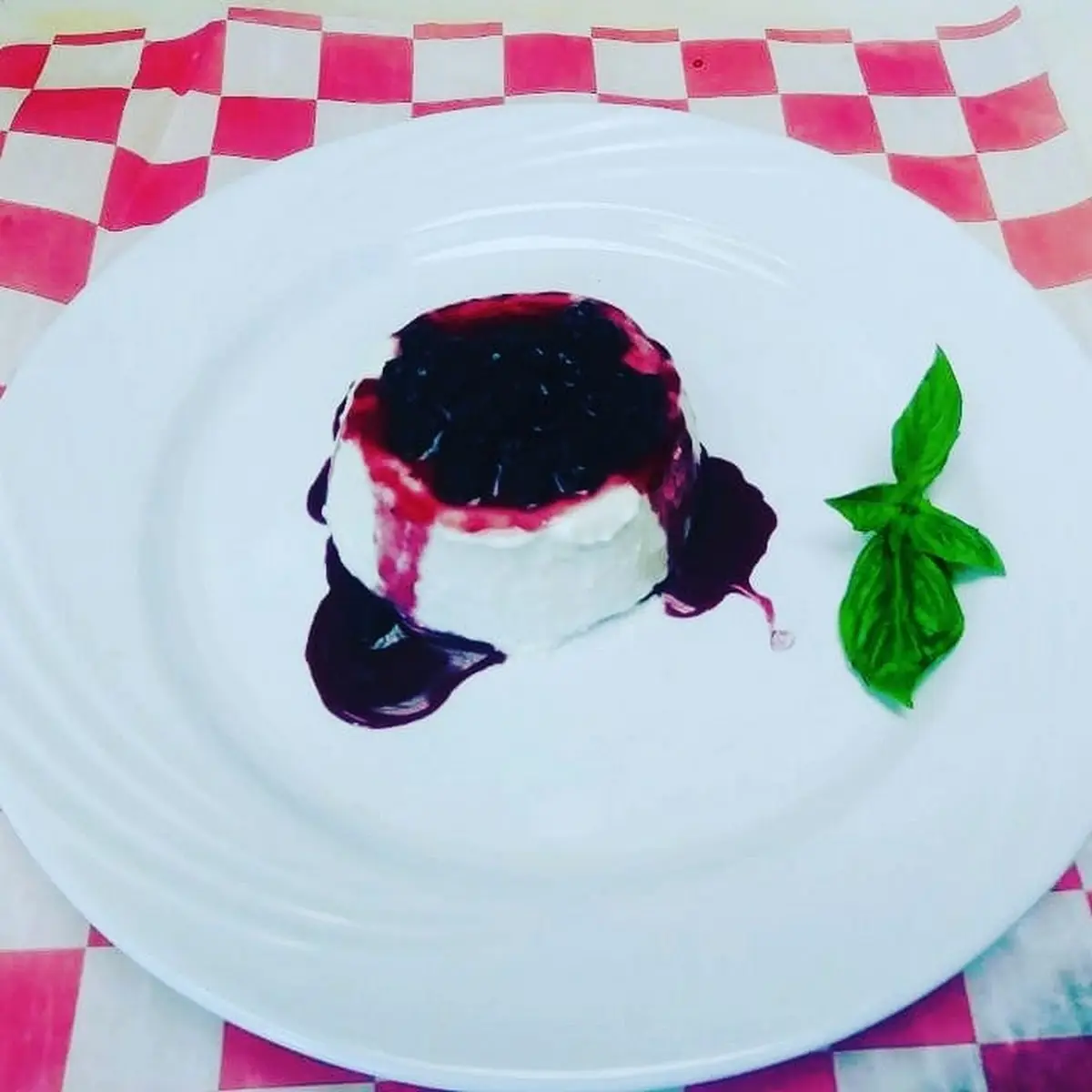 Pana Cotta with Frutti Di Bosco