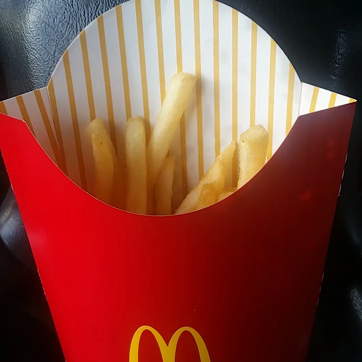 40 PC Chicken Mcnuggets & 2 Large Fries