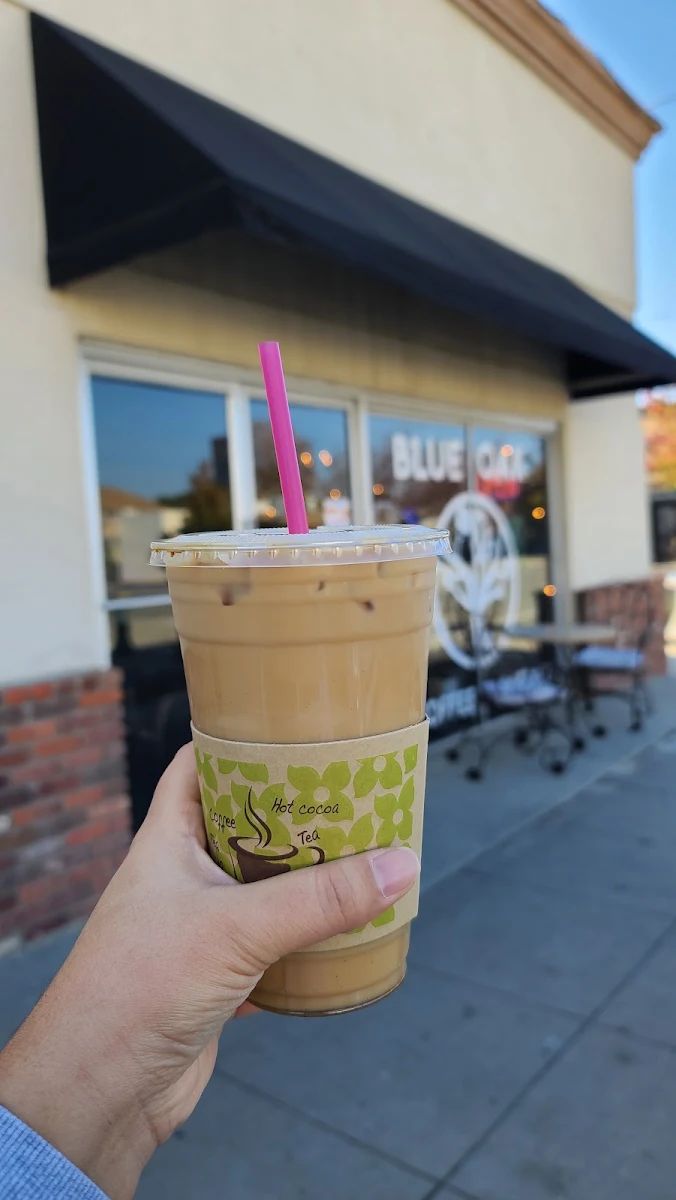 Iced Vanilla Latte