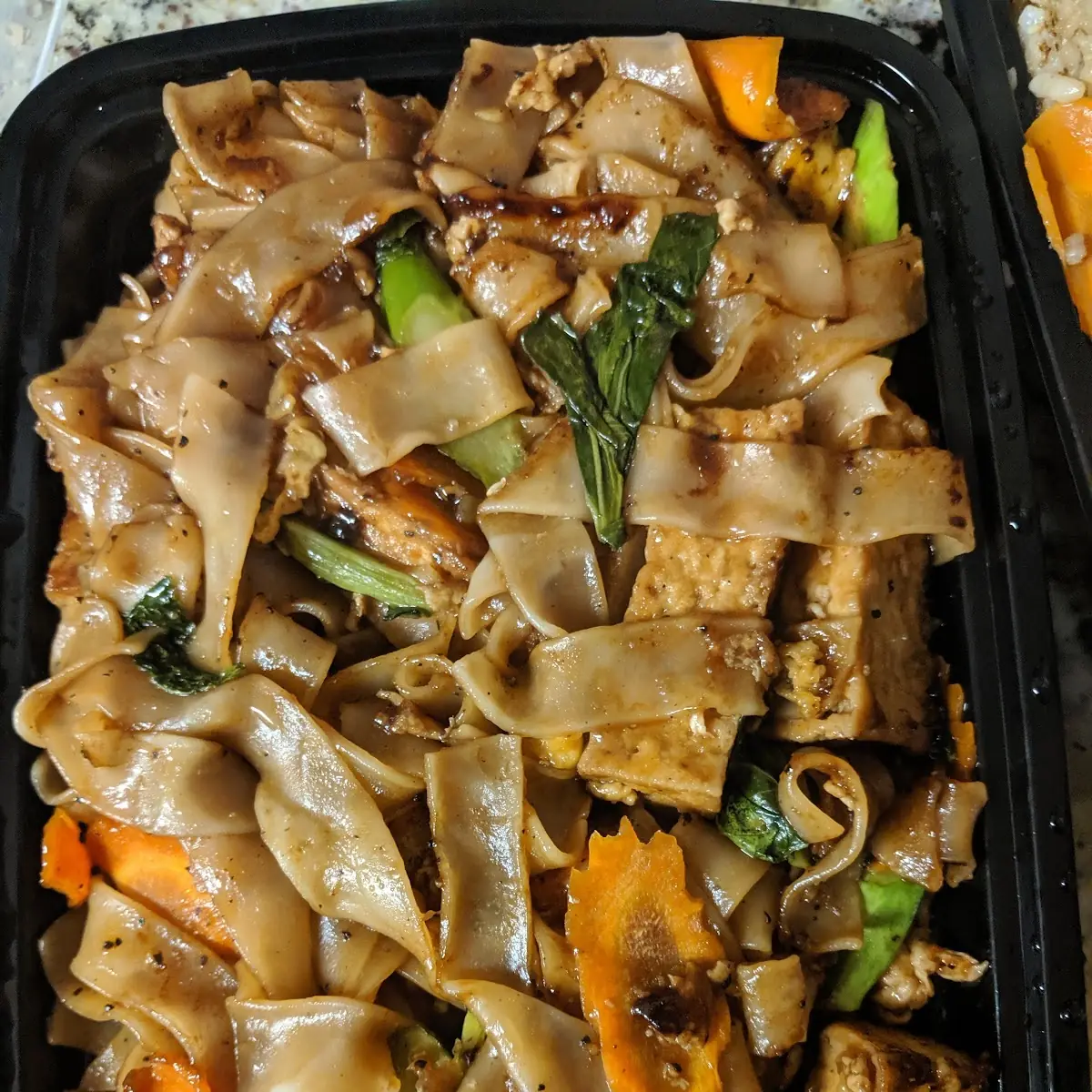 Tofu Pad See EW