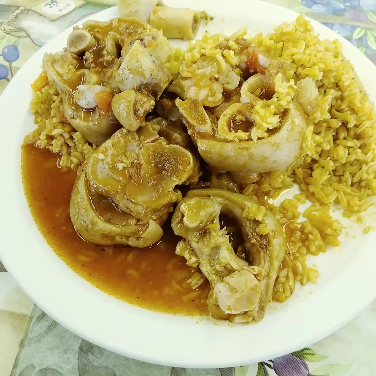Arroz Amarillo Con Patitas