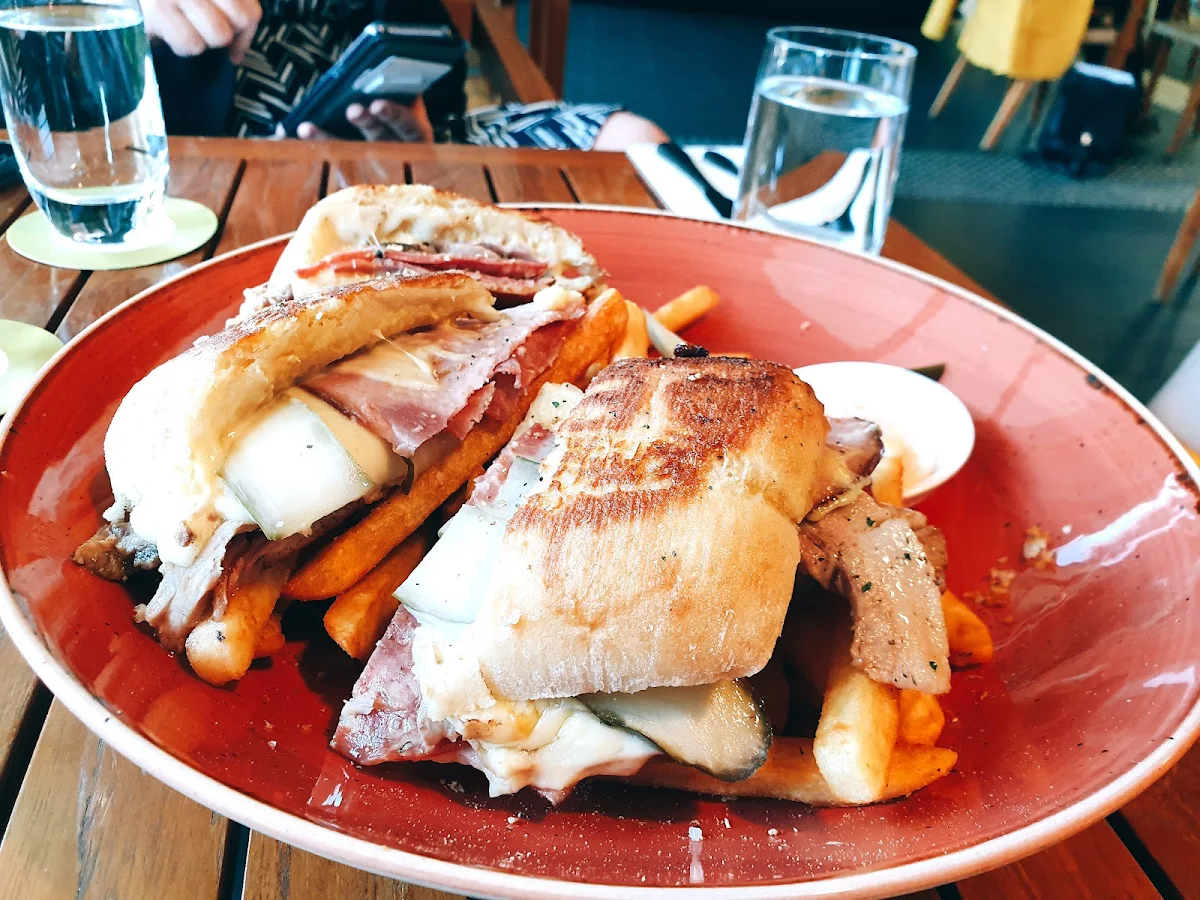 Cubano Sandwich, Olio Cafe & Bar