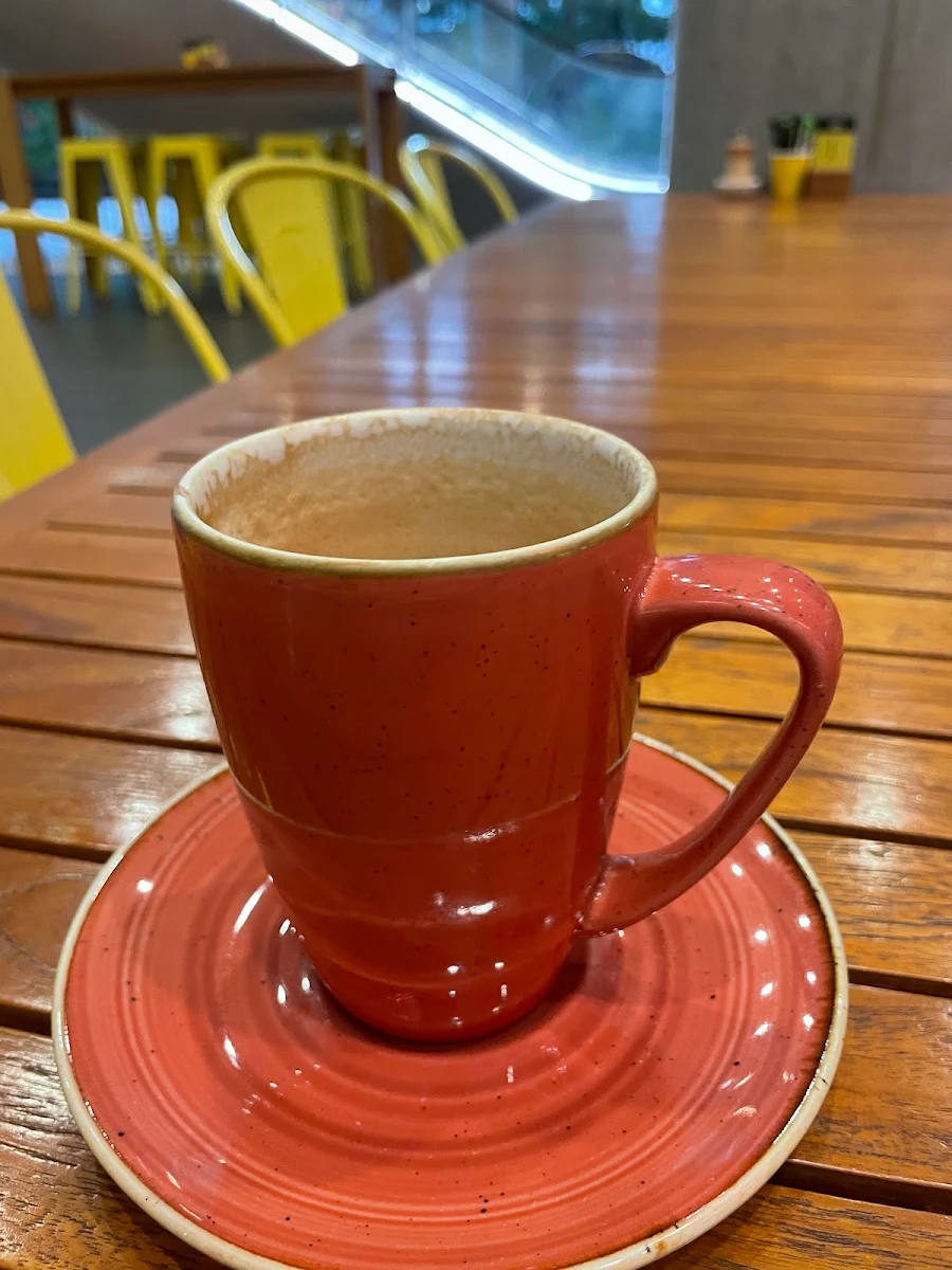 Flat White, Olio Cafe & Bar