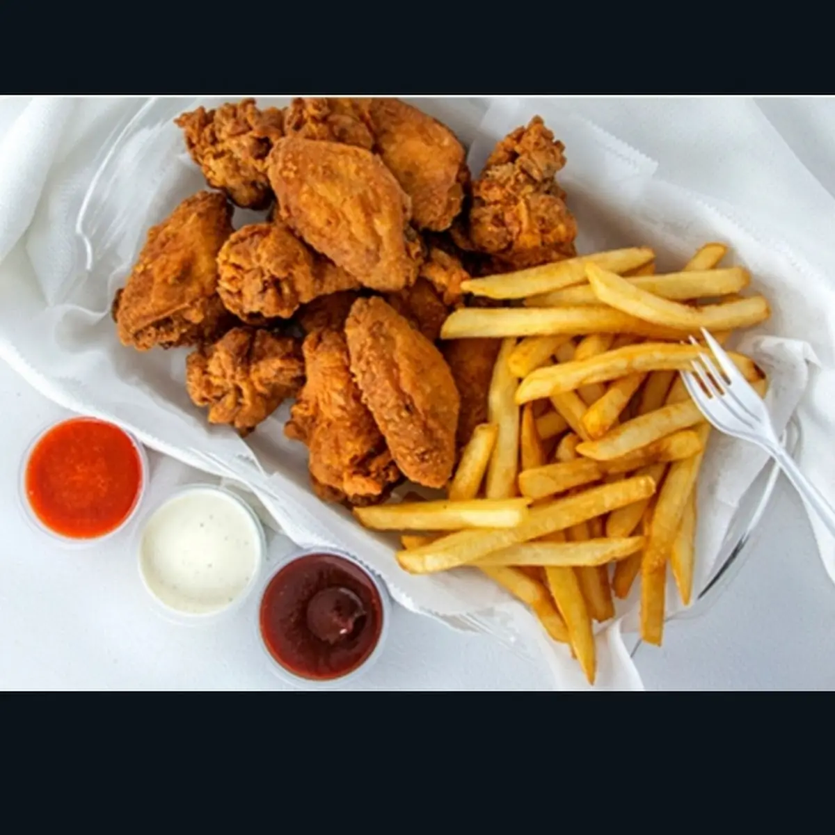 Chicken Wings & Fries