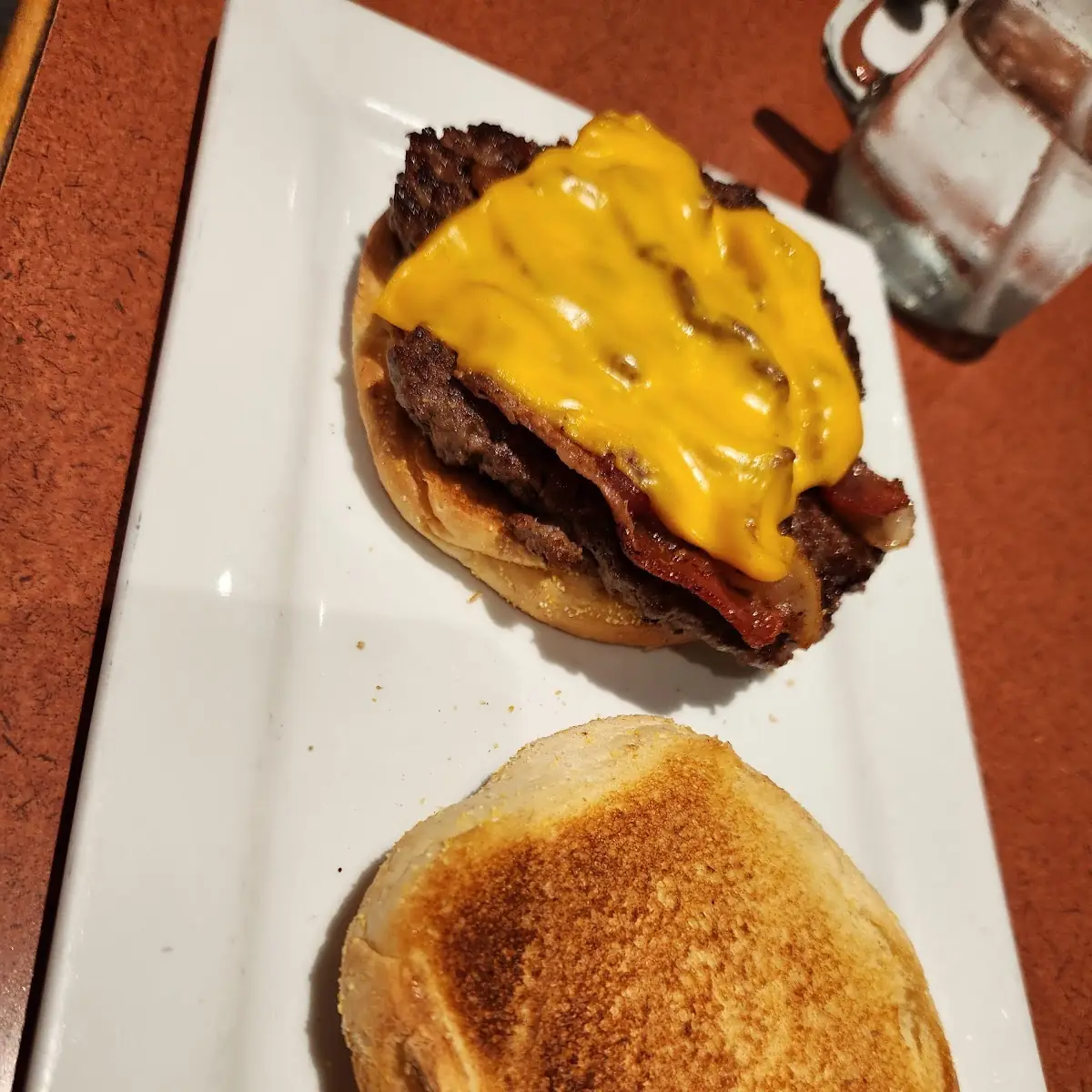 Bacon Cheeseburger