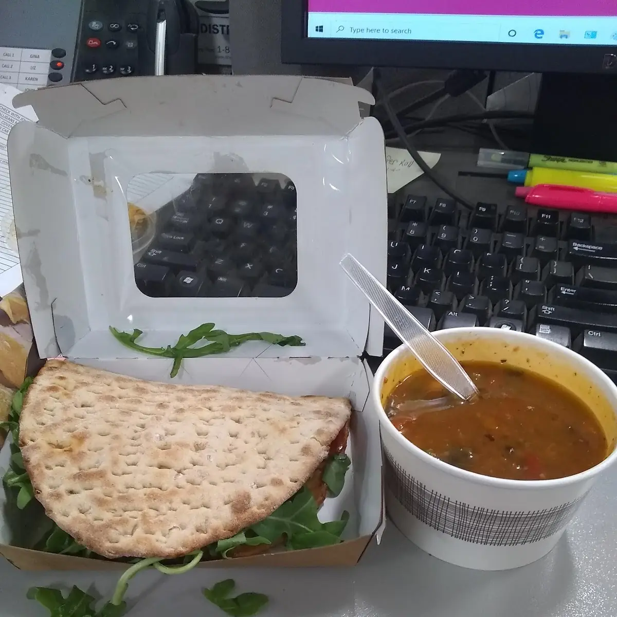 Margarita Flat Bread and Vegetable Soup