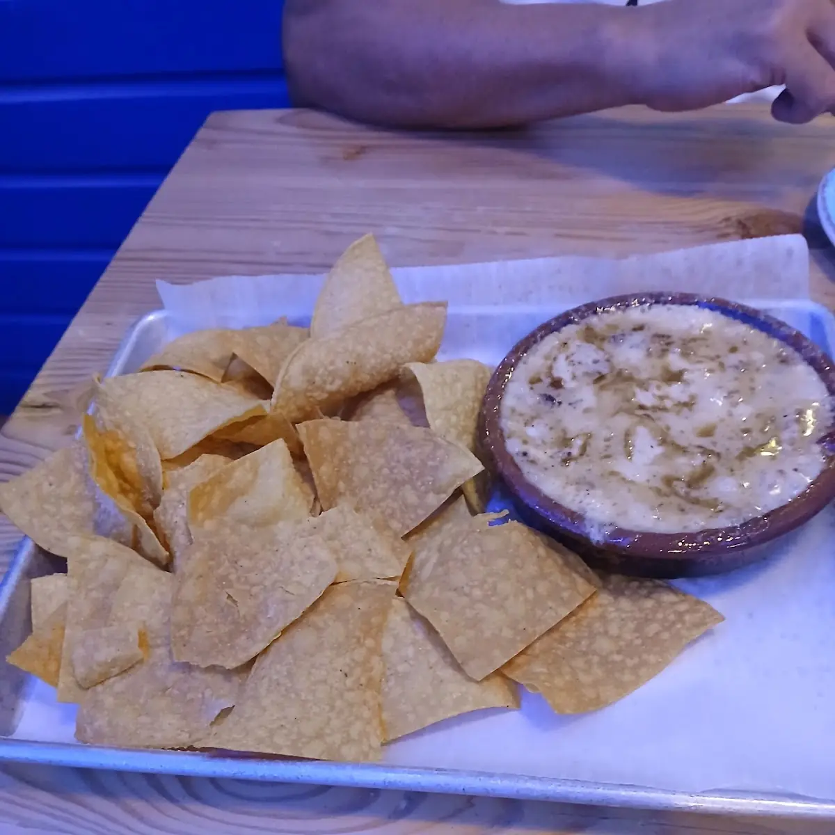 Queso Fundido Con Chorizo
