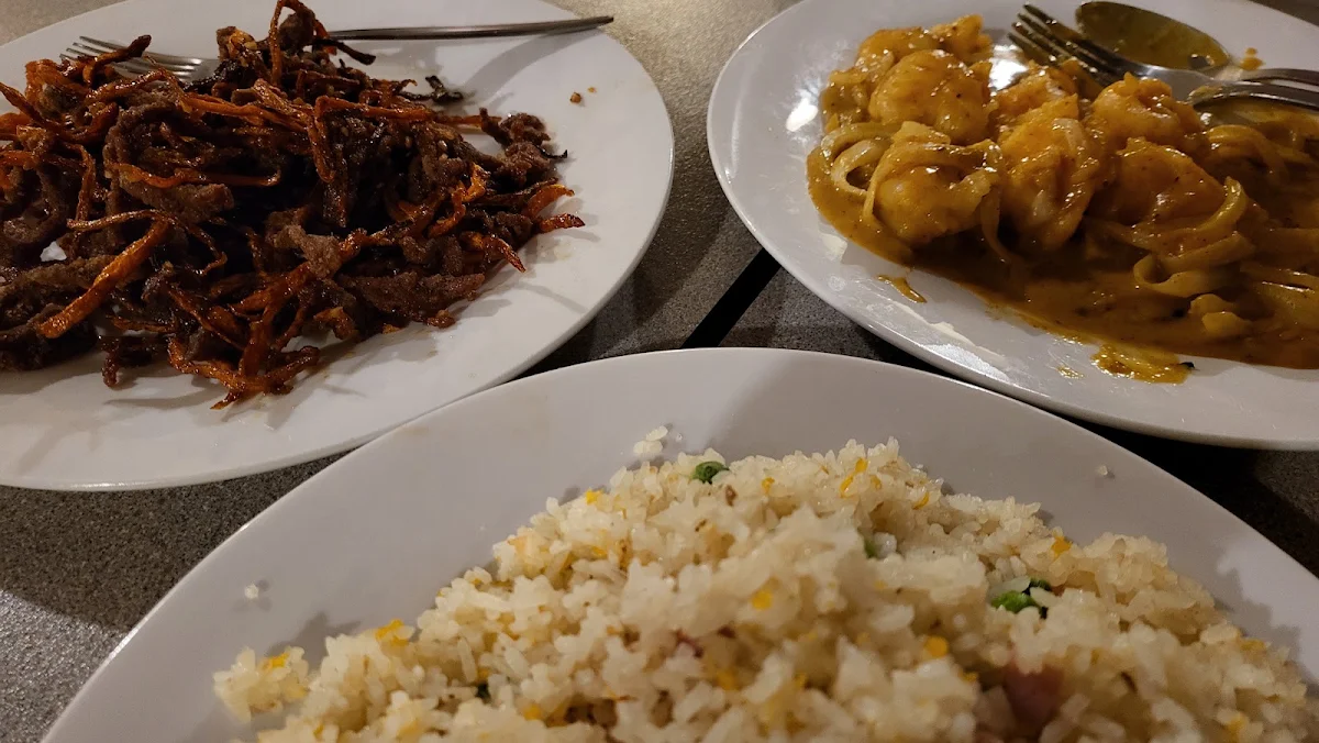 Shredded Beef in Beijing Sauce & Satay King Prawns, Beijing House Restaurant (Relocated as Dumpling Inn Restaurant)