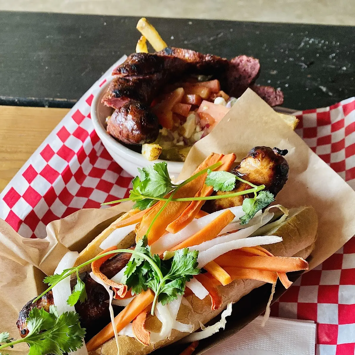 Banh MI Brat