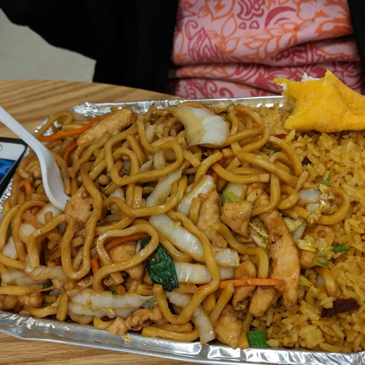 Chicken Lo Mein