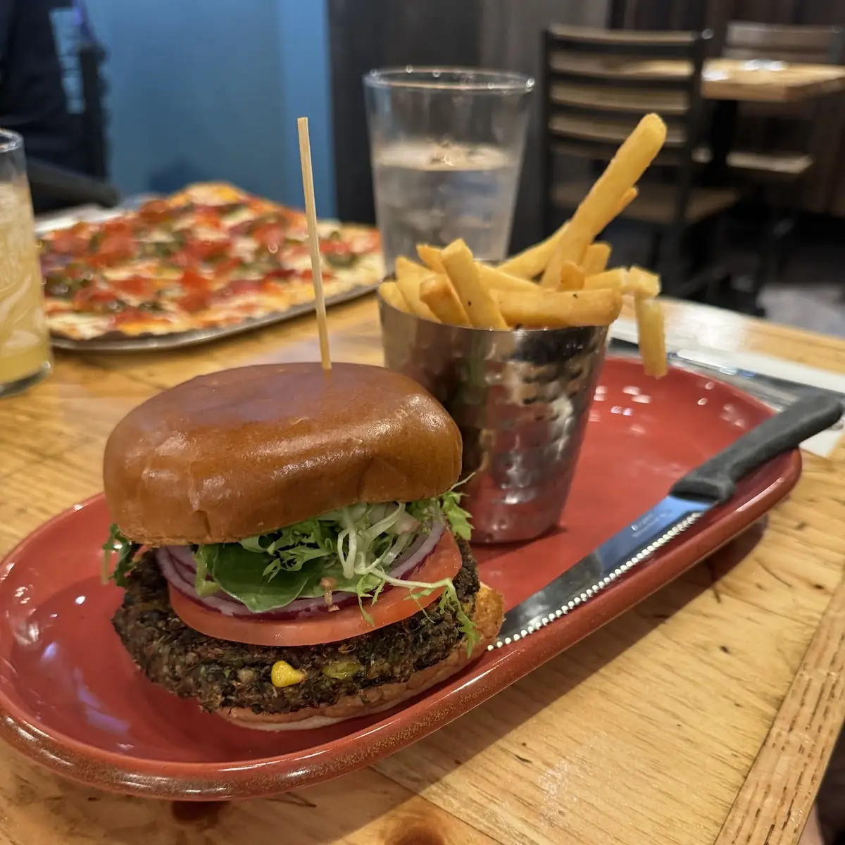 Crispy Quinoa Veggie Burger V