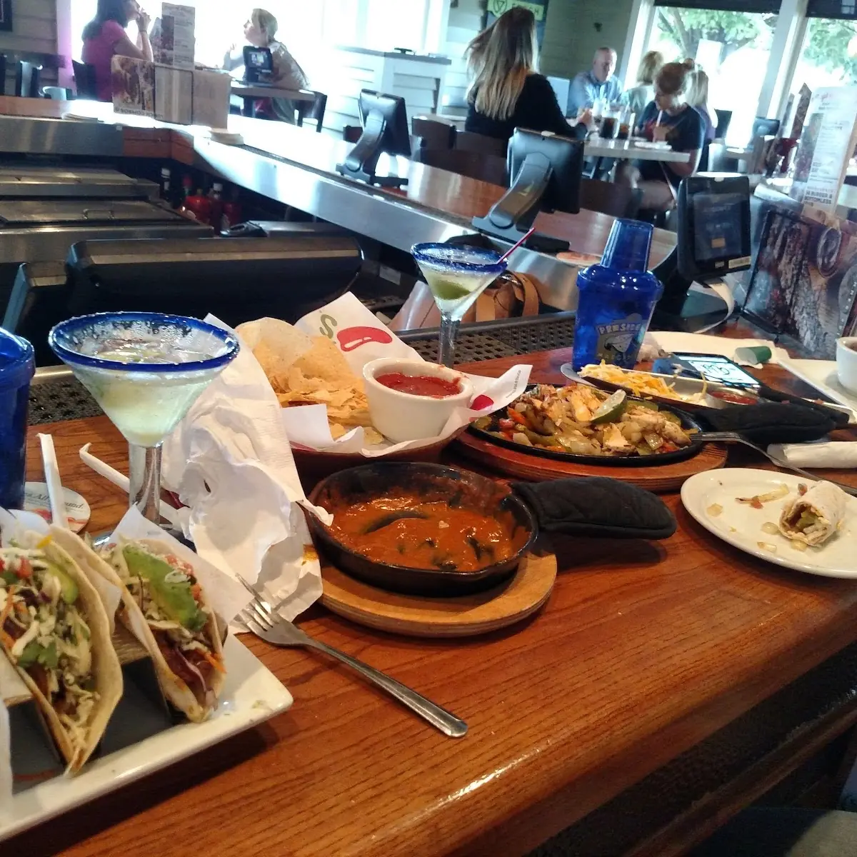 Margaritas and Queso Dip
