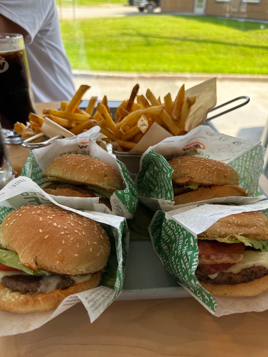 Burgers, A&W Canada