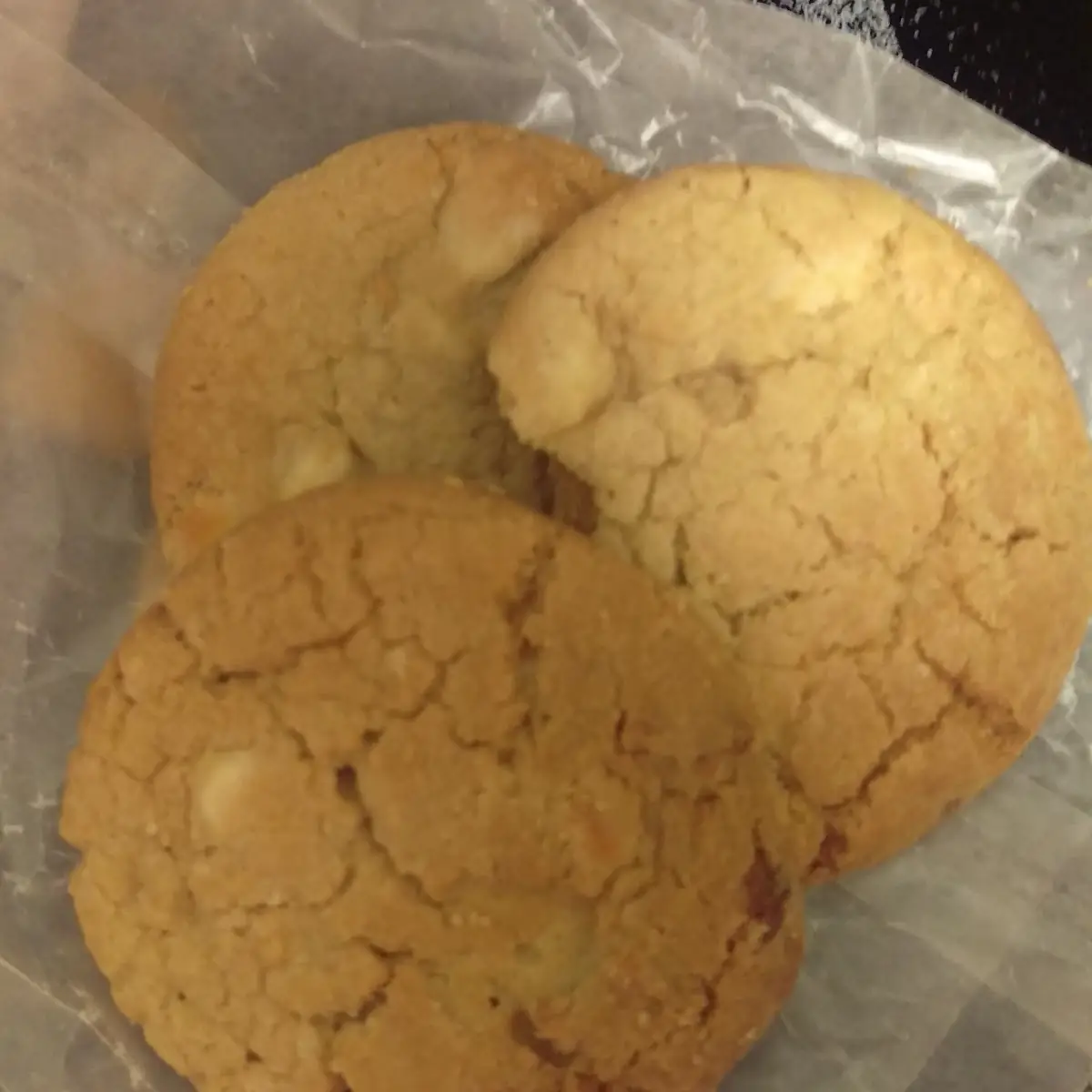 Macadamia Nut Cookies