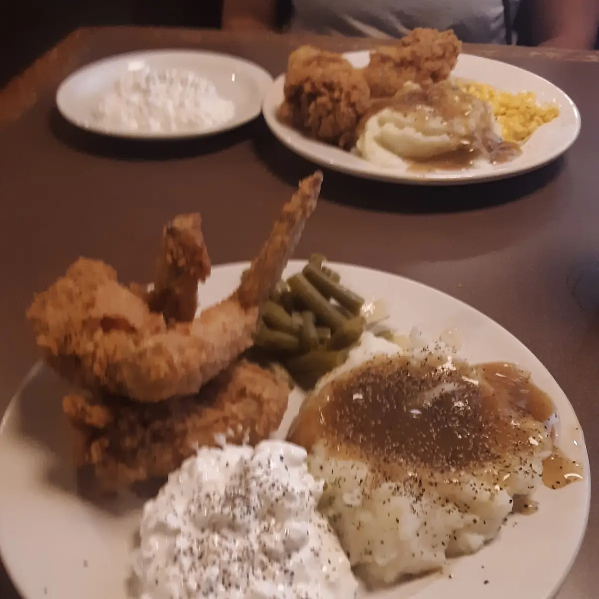 Fried Chicken Wings Green Beans Mashed Potatoes with Gravy and Cottage Cheese