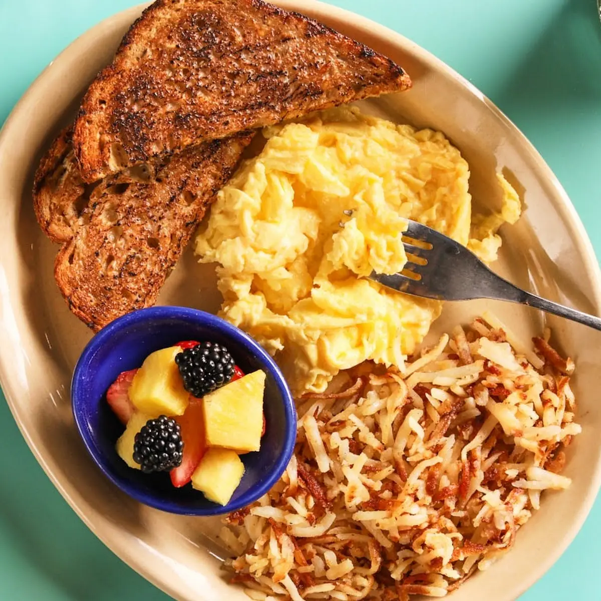 Kids Scrambled Eggs and Toast