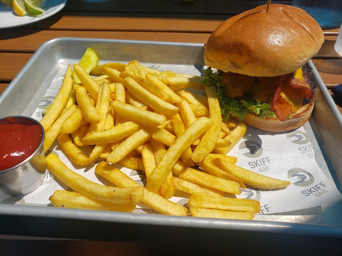Cheddar Bacon Burger