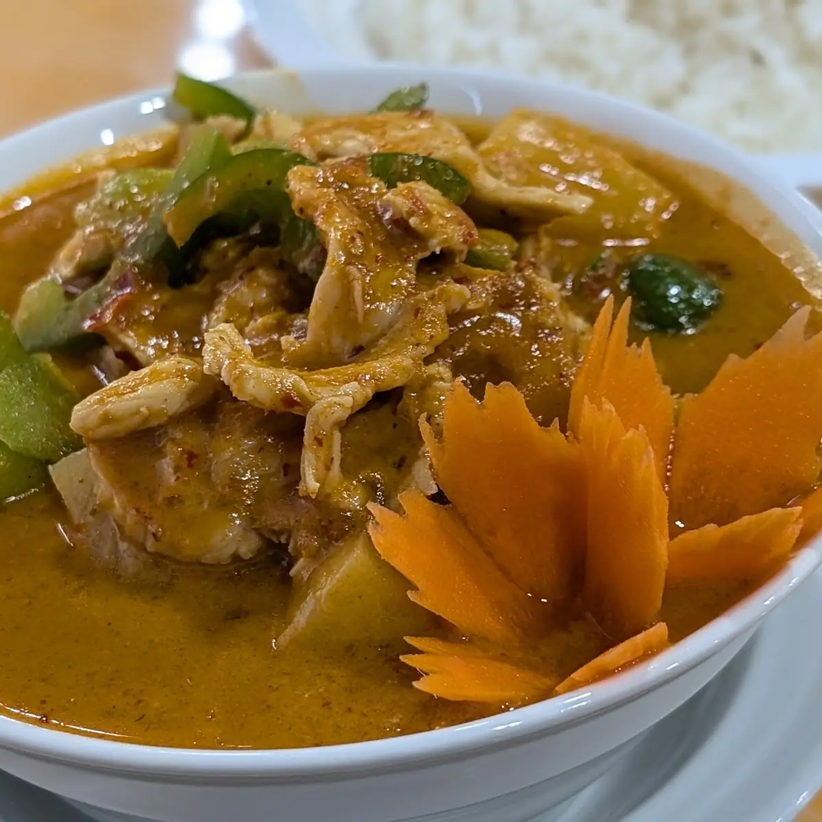 Sweet and Sour Pad Thai Chicken