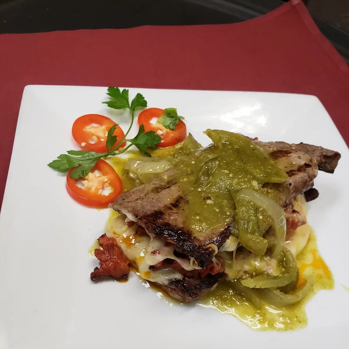 Bistec Relleno Con Salsa Verde