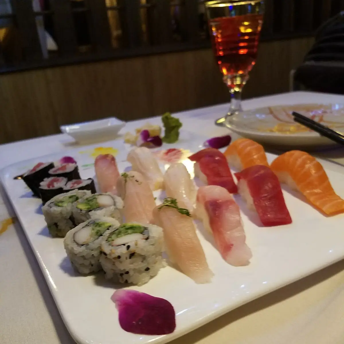 Sushi Deluxe