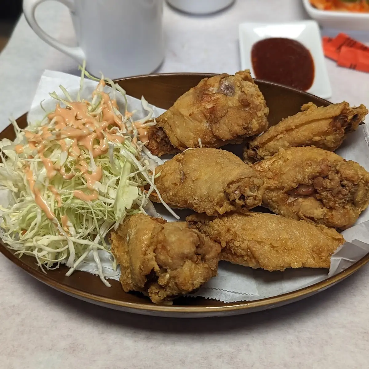 Chicken Wings with Salad 날개
