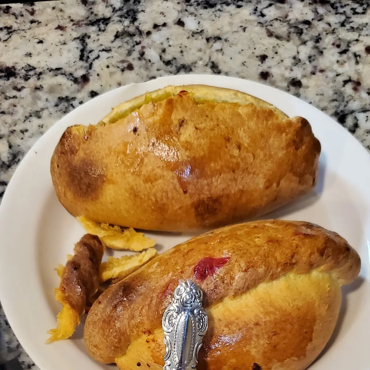 Salteñas De Pollo Picante