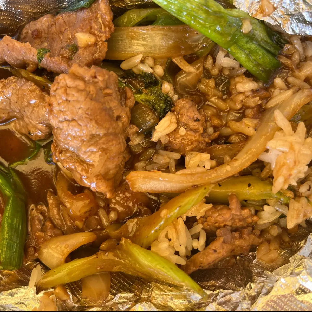B4 Broccoli Beef