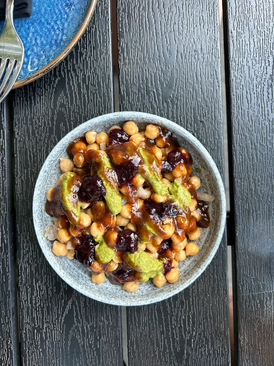 Potato Tikki in Tamarind