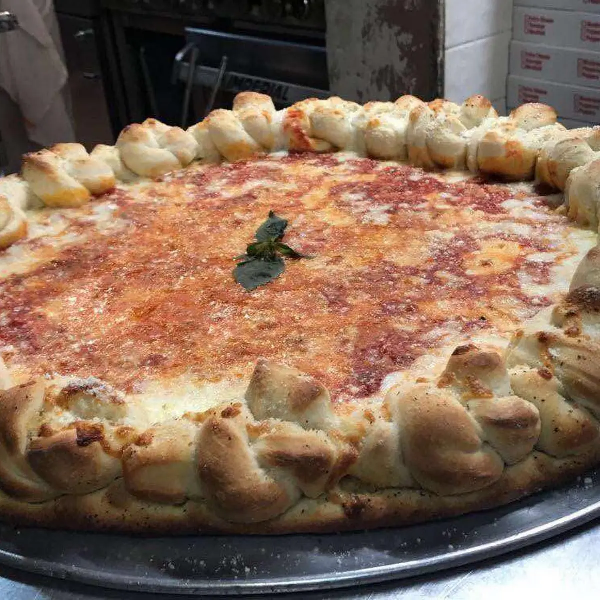 Plain Stuffed Pizza (Large)