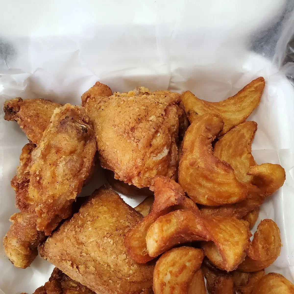 Fried Chicken & Fries